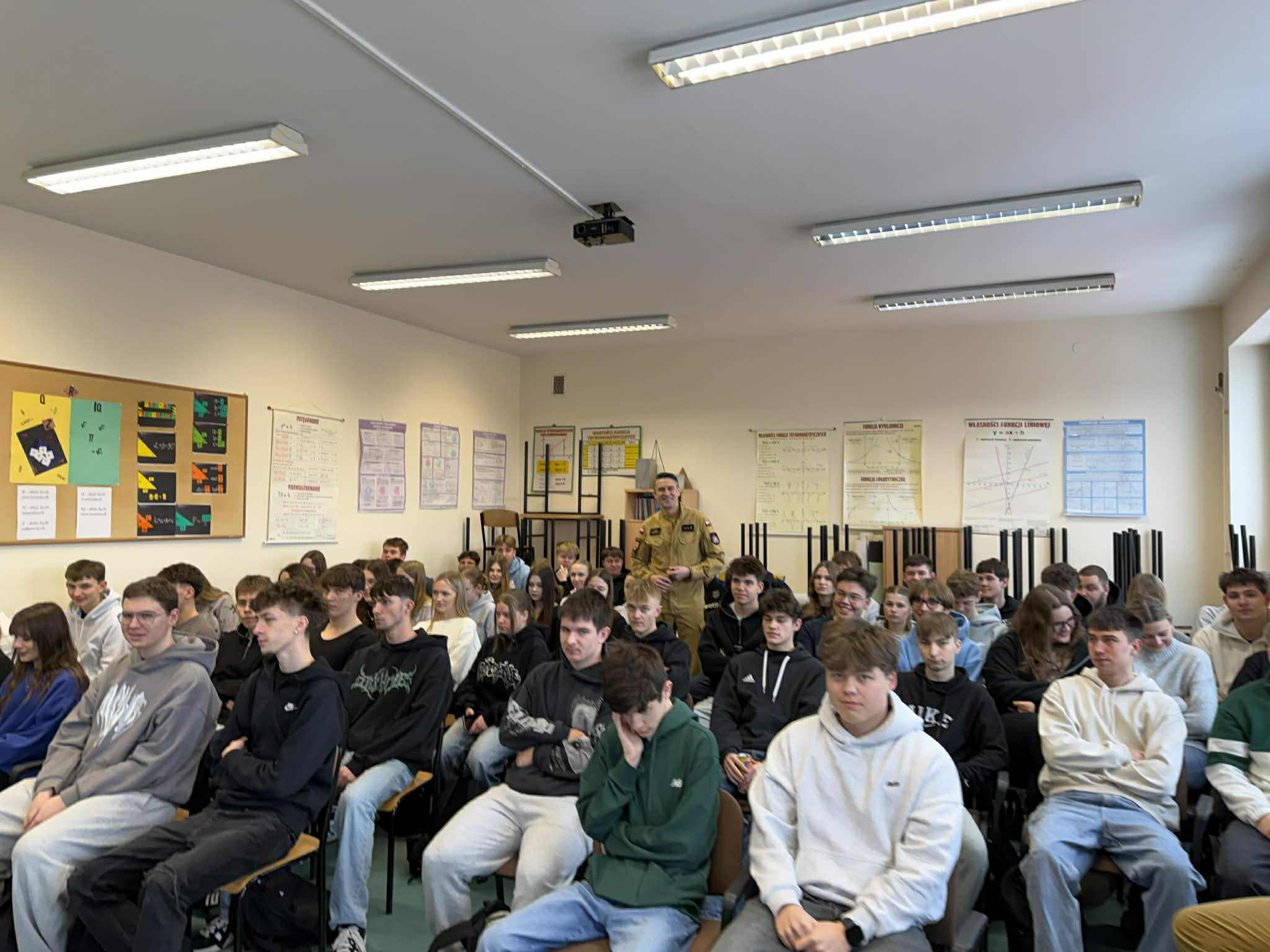 f9062703-75c5-4493-9d0a-9b0ad471fcad